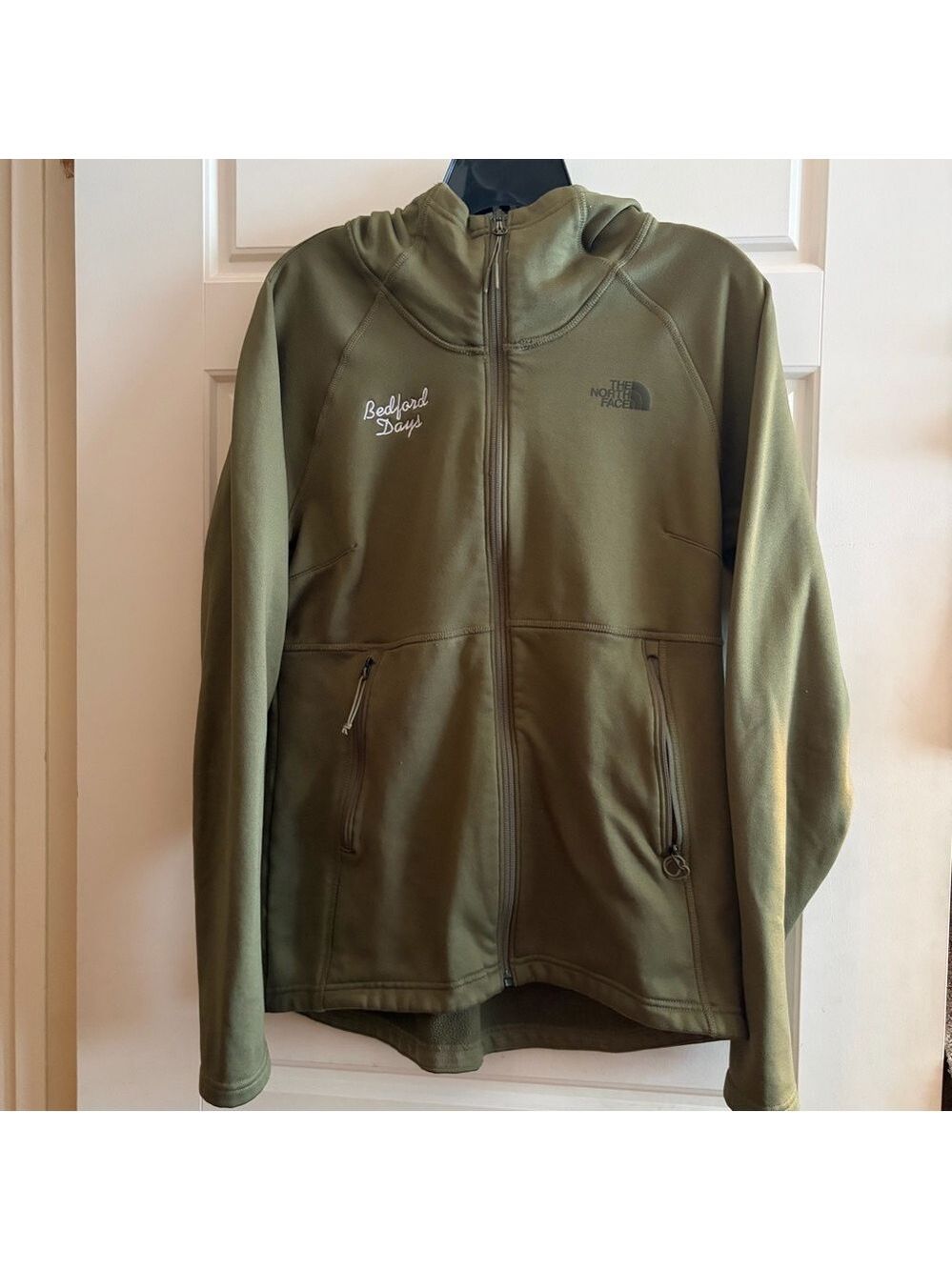 The North Face Apex Risor Hooded Softshell Jacket – Medium - Bedford Days - Picture 2 of 10